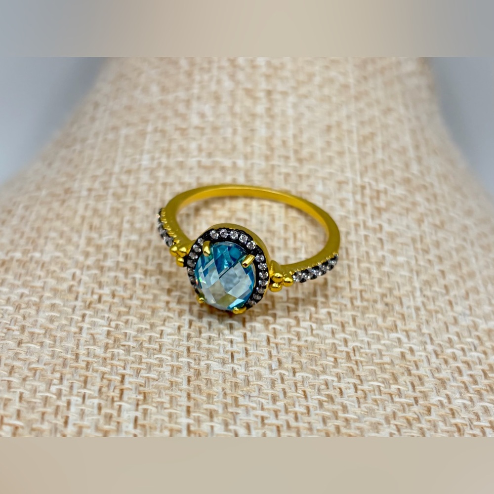 Gold and Blue Crystal Women's Ring